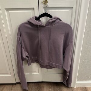 Alo yoga bae hoodie size small